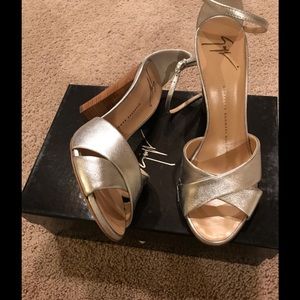 Giuseppe Zanotti Silver Sandals Size 7